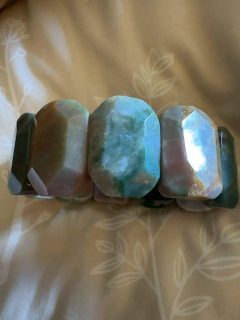 Large chunky faceted jasper stone stretchy bracelet