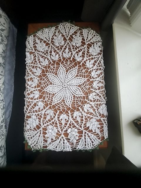 Doily, 24in