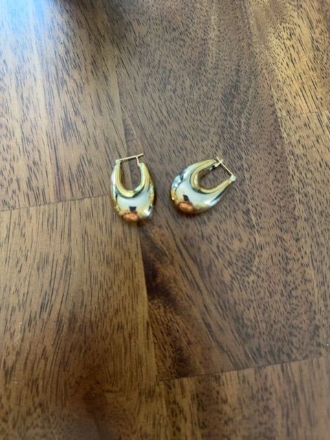 Monet teardrop earrings