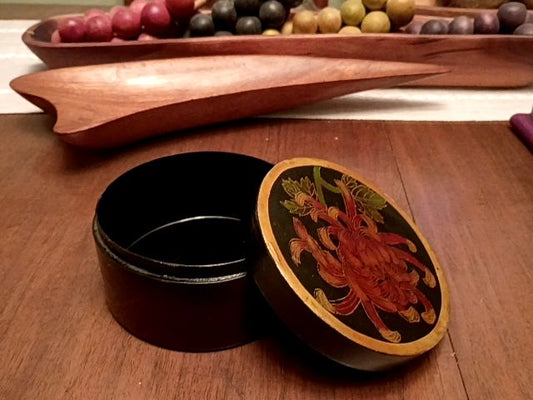 Vintage hand painted floral round trinket box