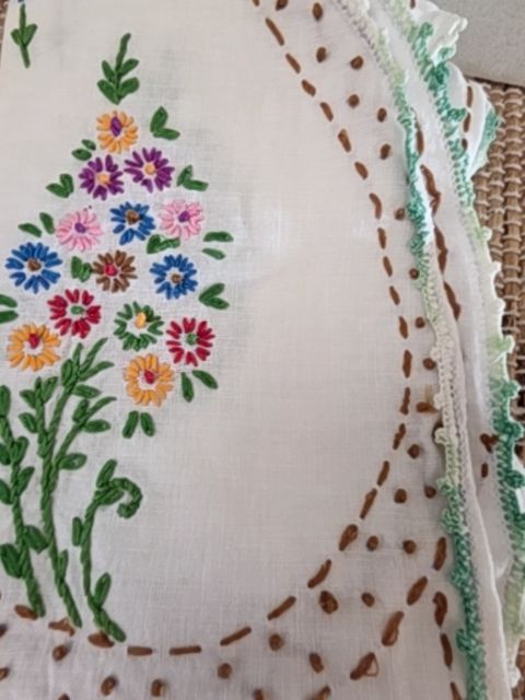 Antique runner heart