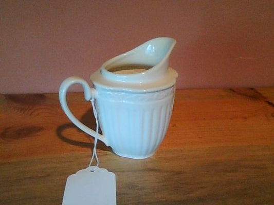 Cream Mikasa - Vintage-Hostess Ceramic creamer pitcher