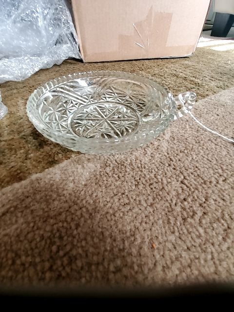 Anchor hocking Nappy dish