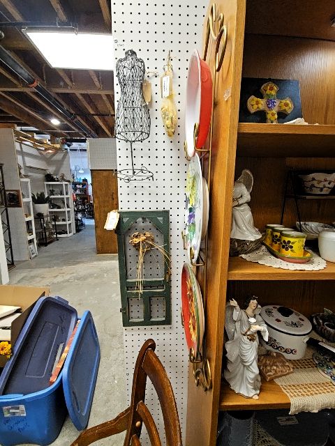 Green Screen door wall hanging LR Repurposed, 13 in tall by 8 in wide est