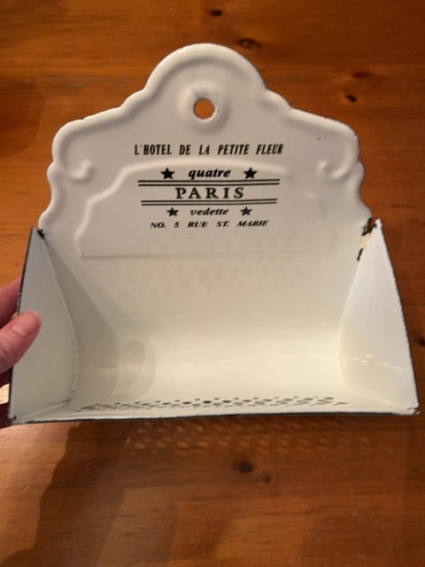 “Paris” wall mail holder