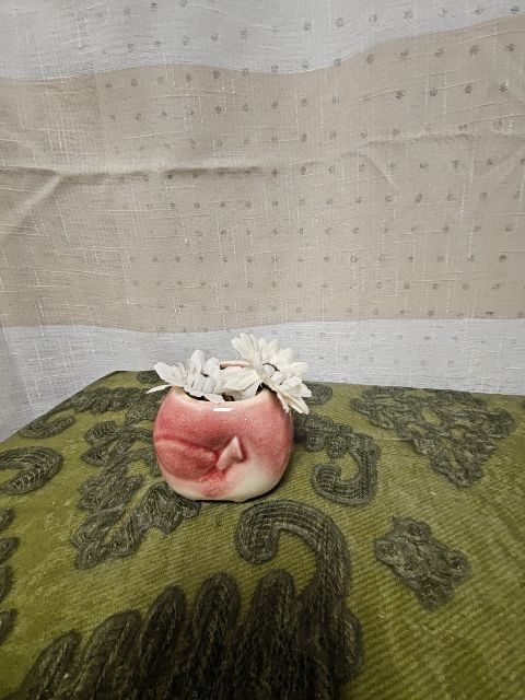 Vintage 50's Apple planter