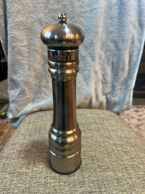 Large pepper shaker