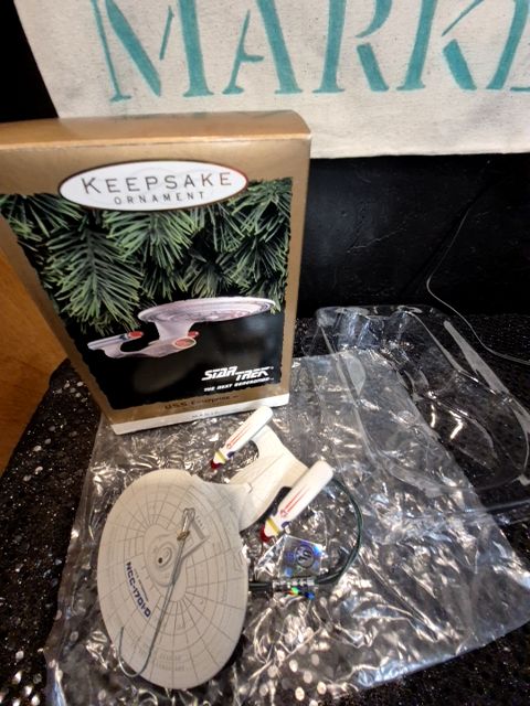 Hallmark U.S.S. Enterprise Blinking Light Ornament