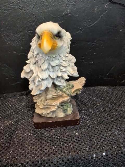 Eagle bust head figure