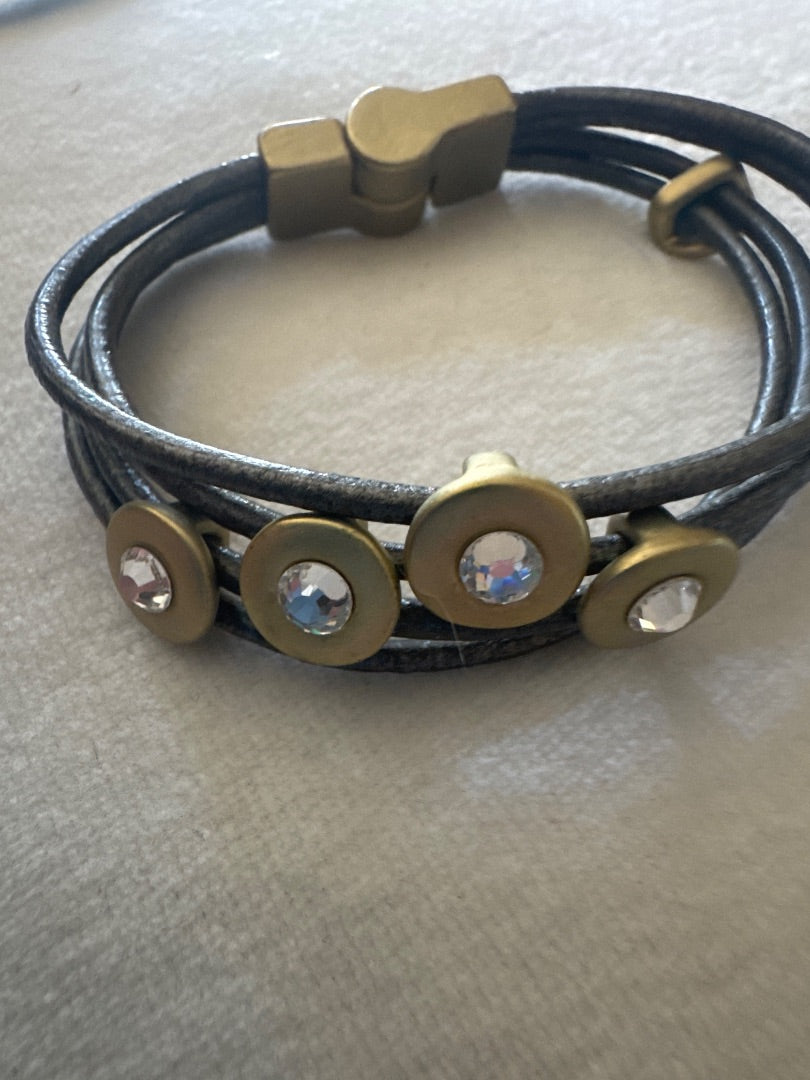 Bracelet & Necklace Set Gold-Tone Circular on Rope