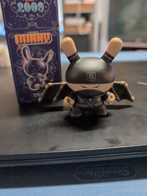 Dunny 2009 Flying Ninja