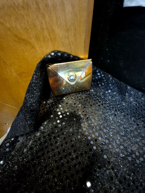 Gold Metal Compact Mirror, 3.5" × 2.5"