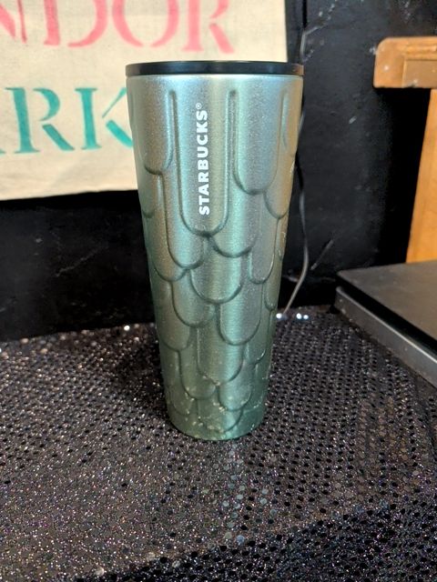 Starbucks Tumbler no straw pearl green