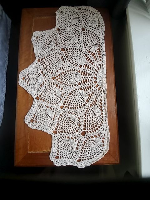 Doily, 25x12