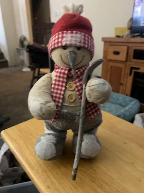 Red and gray snowman
