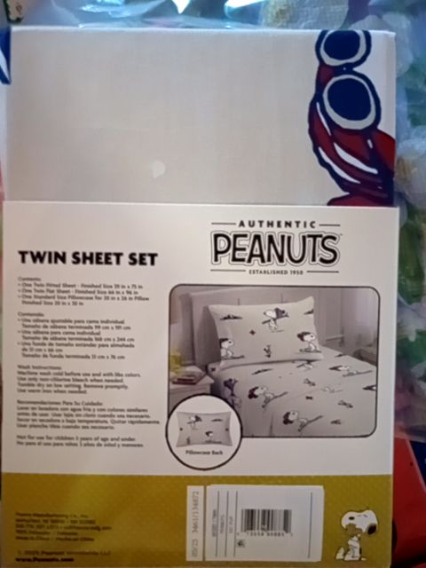 Franco/ Peanuts worldwide Peanuts twin sheet set