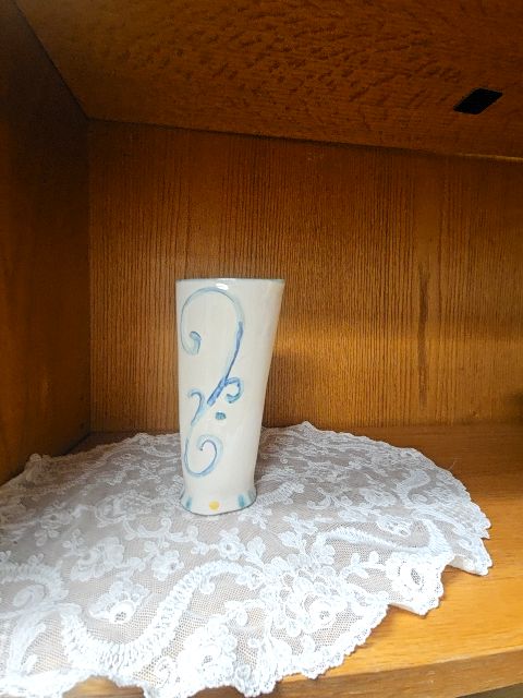 Red clay vase with abstract painting signed Villareal LR