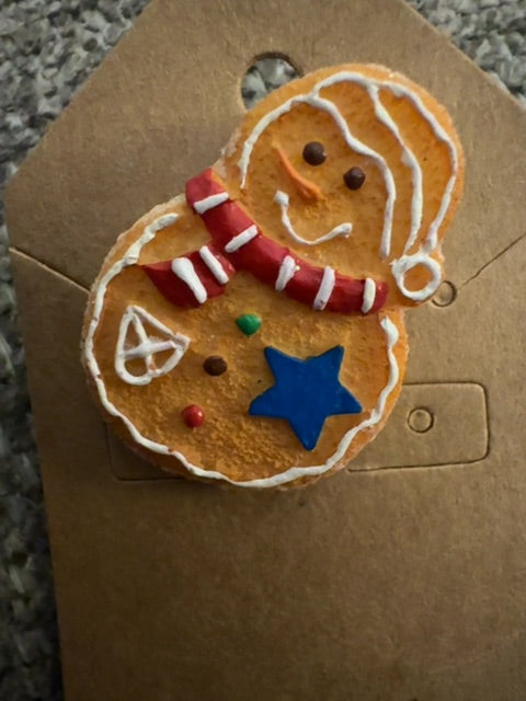 H-gingerbread man push pin