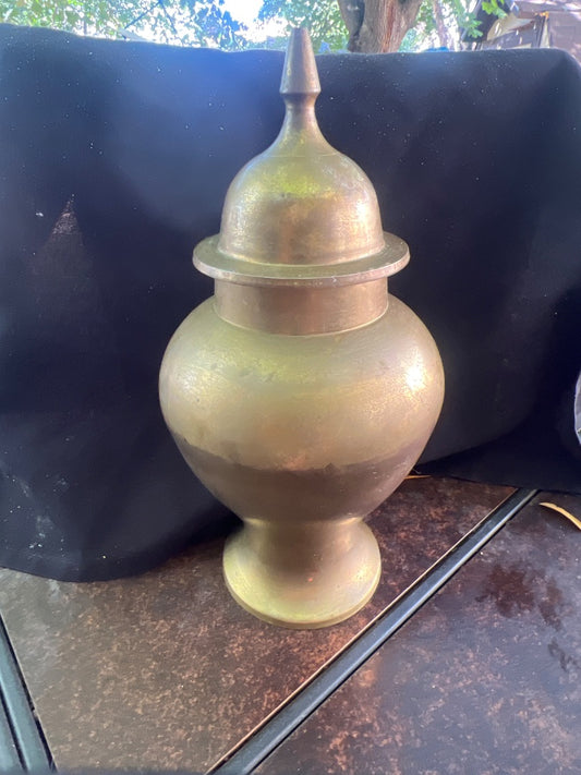 Vintage Brass Lidded Temple Vase Ginger Jar W/Lid