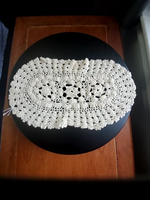 Doily, 6x11