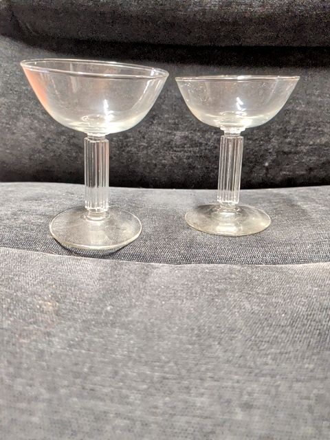 Set Vintage libby champagne glasses