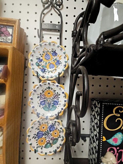 Vintage Czech Pottery small decorative Plates LR