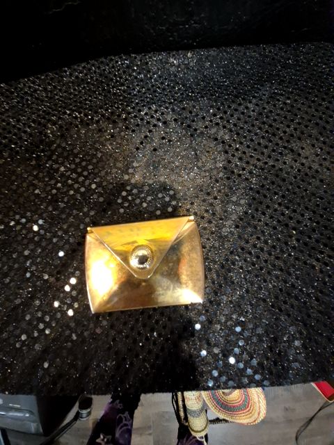 Gold Metal Compact Mirror, 3.5" × 2.5"