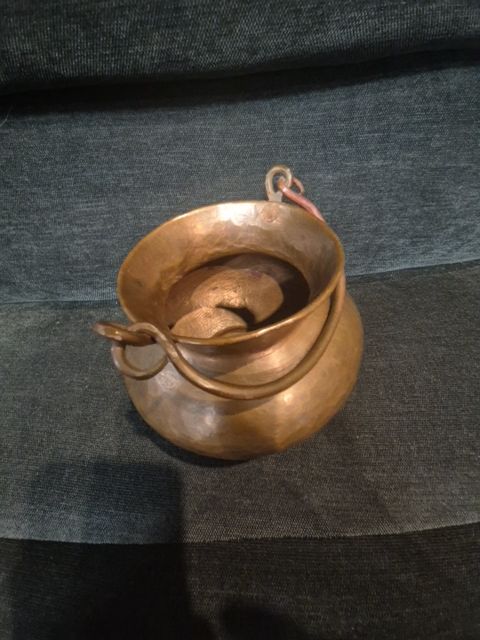 Antique Hammered Copper Pot, 5.5" × 4.25"