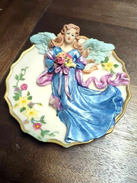 Vintage 3D Angel Wall Hanging Plate