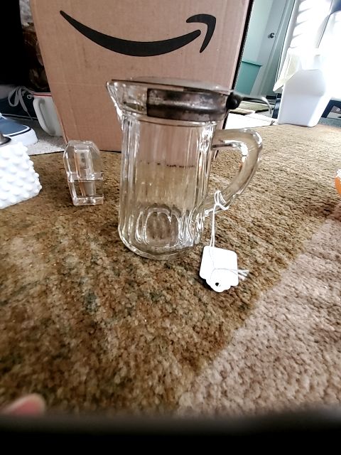 Syrup dispenser