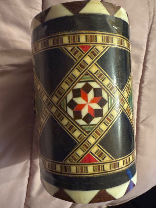 Wood trinket box