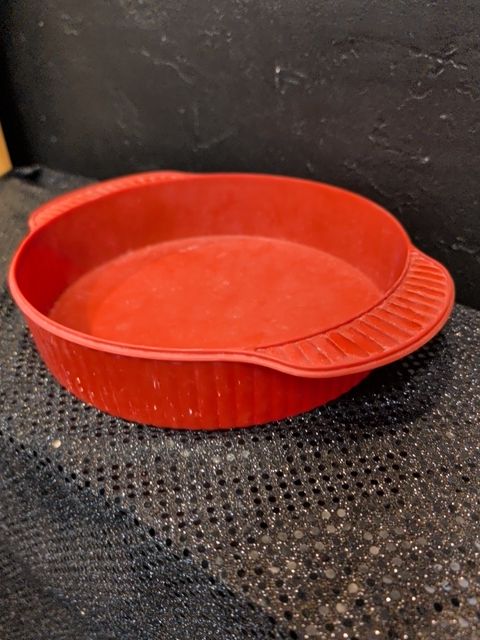 Red Silicone Round baking dish