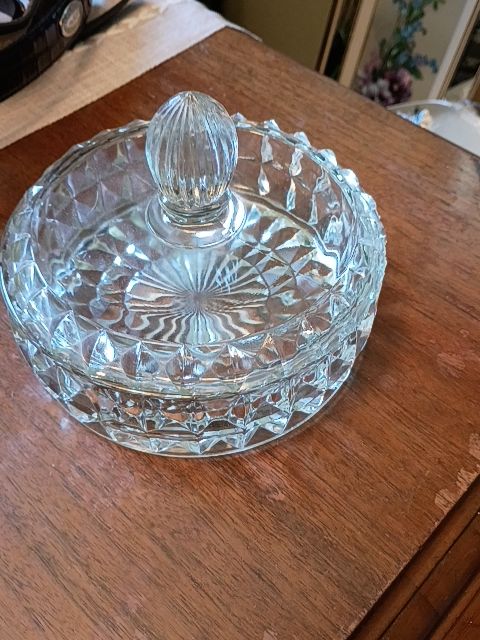 Crystal candy dish 7 x 6"