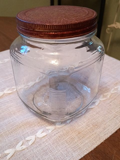 Antique clear Ribbed glass jar 5 x 6 Original lid