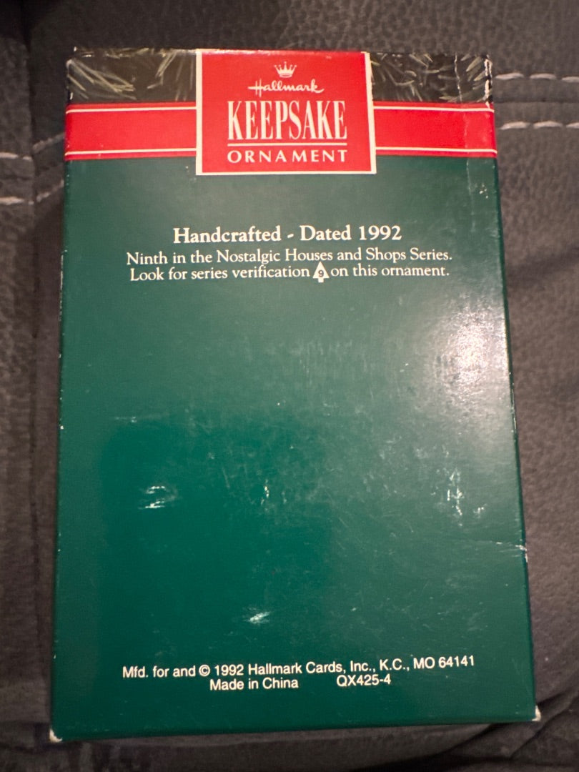 Keepsake ornament five and dime