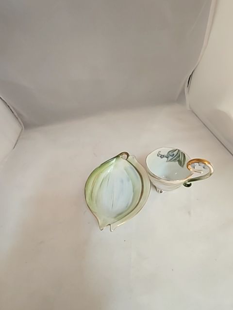 Tea Cup & Saucer, Small