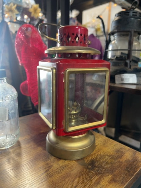 Red lantern
