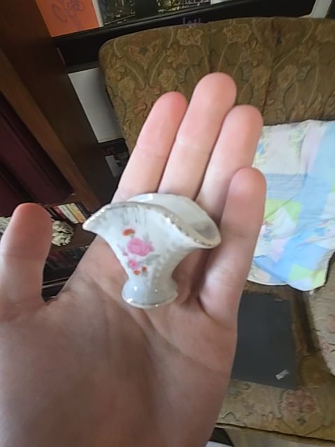 China Tiny vintage vase