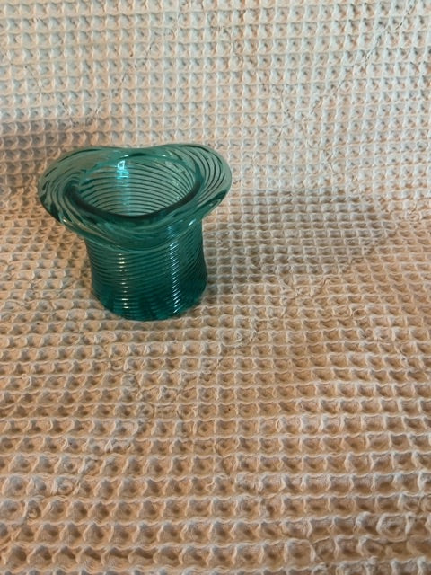 Teal Avon Crystal Elephant w Frosted Base, 2.75”