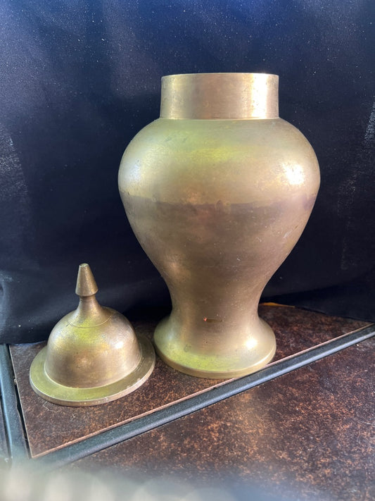 Vintage Brass Lidded Temple Vase Ginger Jar W/Lid