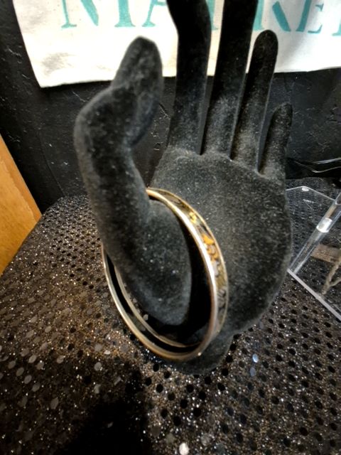 Black & Silvertone Laurana Bracelet, 2.75"