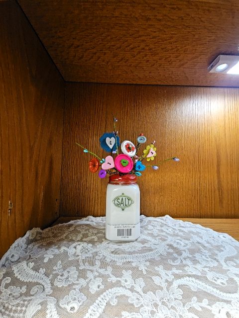 VINTAGE milk glass Salt   Shaker with handmade button flowers JC