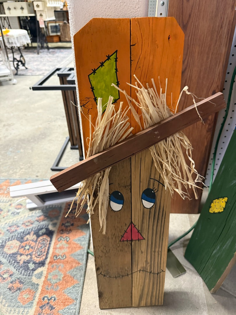 Picket Fence Decor