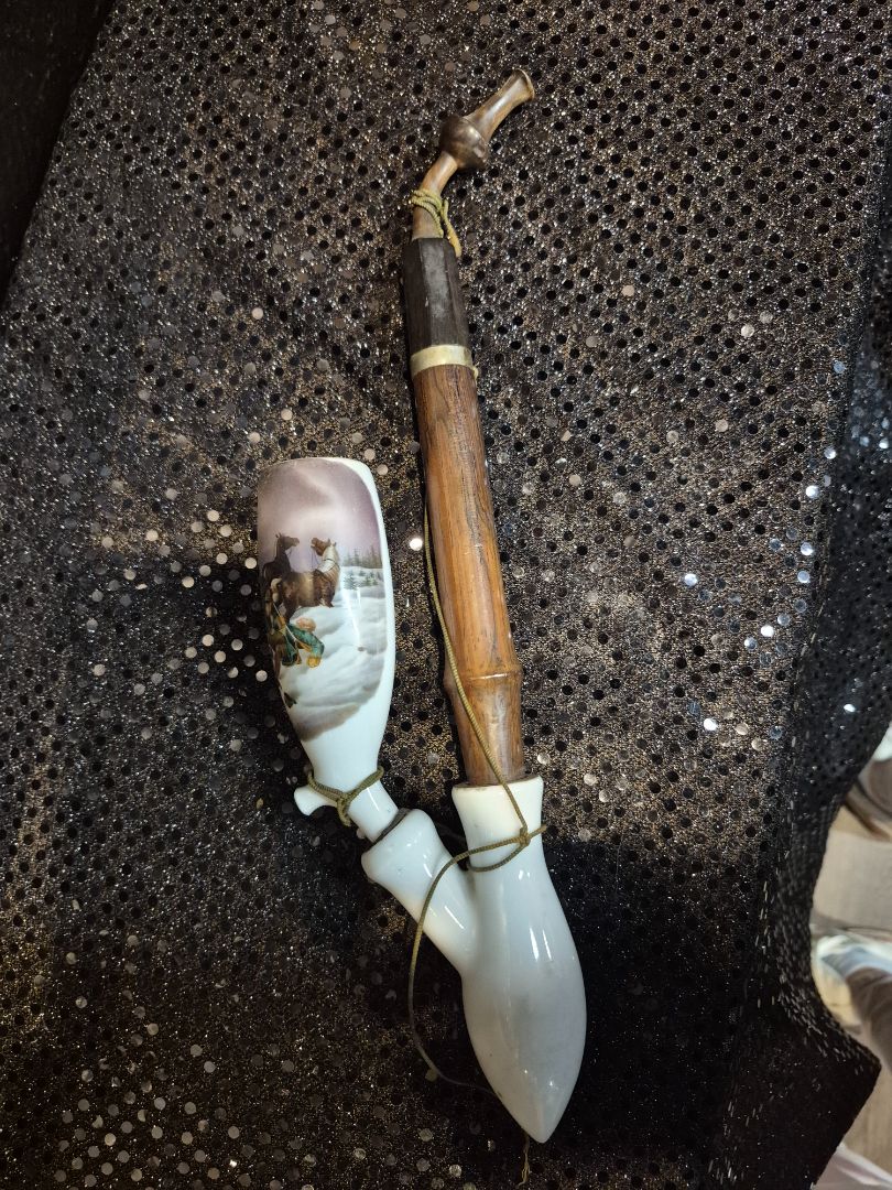 Antique Porcelain Hunters Smoking Pipe