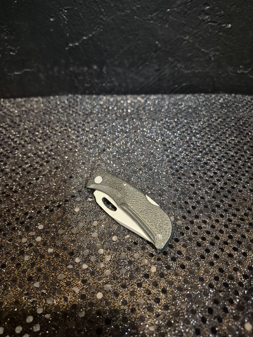 Gerber USA Vintage Gerber EZ Out Jr 425 Pocket Knife USA