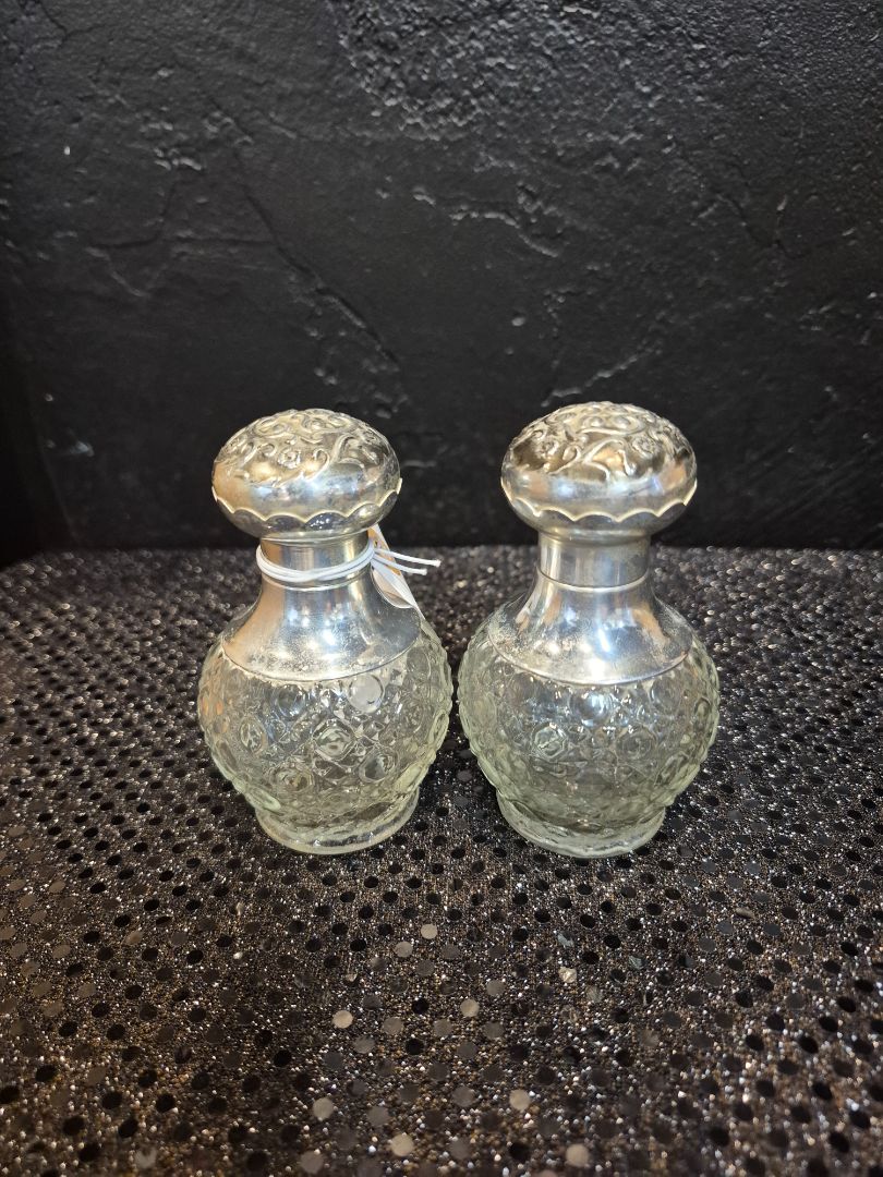Vintage Avon Glass Perfume Bottles set of 2