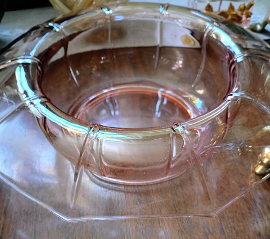 Pink  Vintage pink depression glass bowl 1930's 11" x 5"