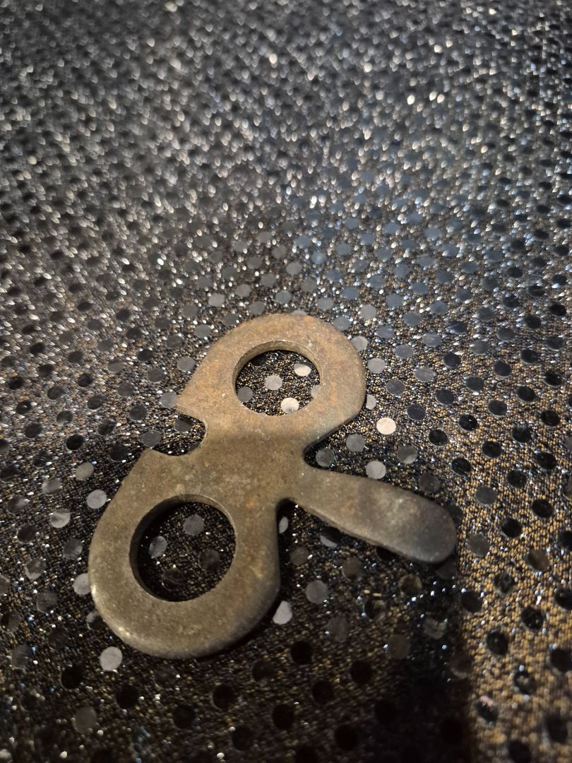 MISC Old Iron Key
