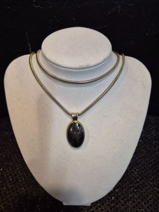 Silver Toned Pendant and Chain