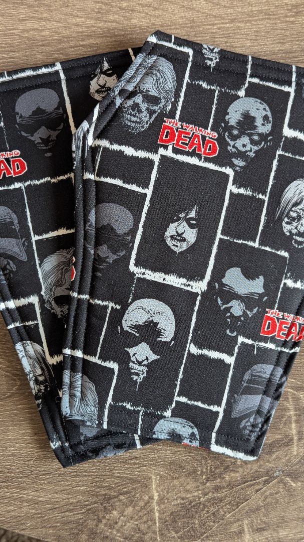 Coffin and pot holders set of two